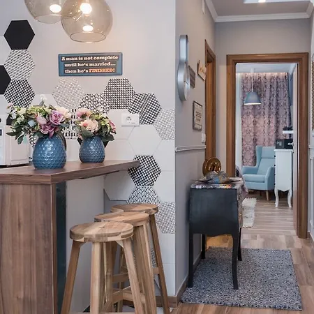 شقة Marant Center- Free Parking زادار